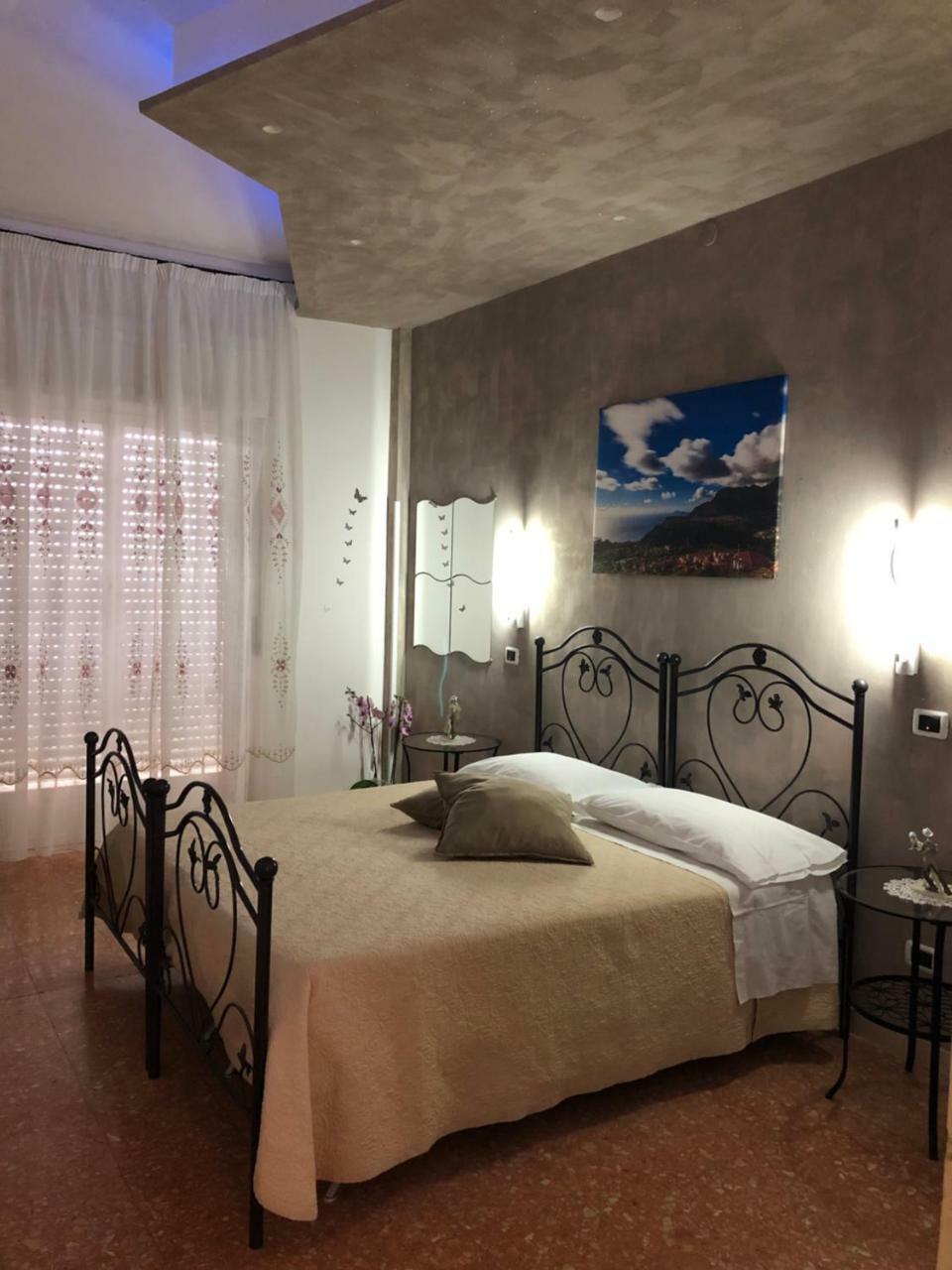 Bed and Breakfast New Royal Аджерола Екстер'єр фото